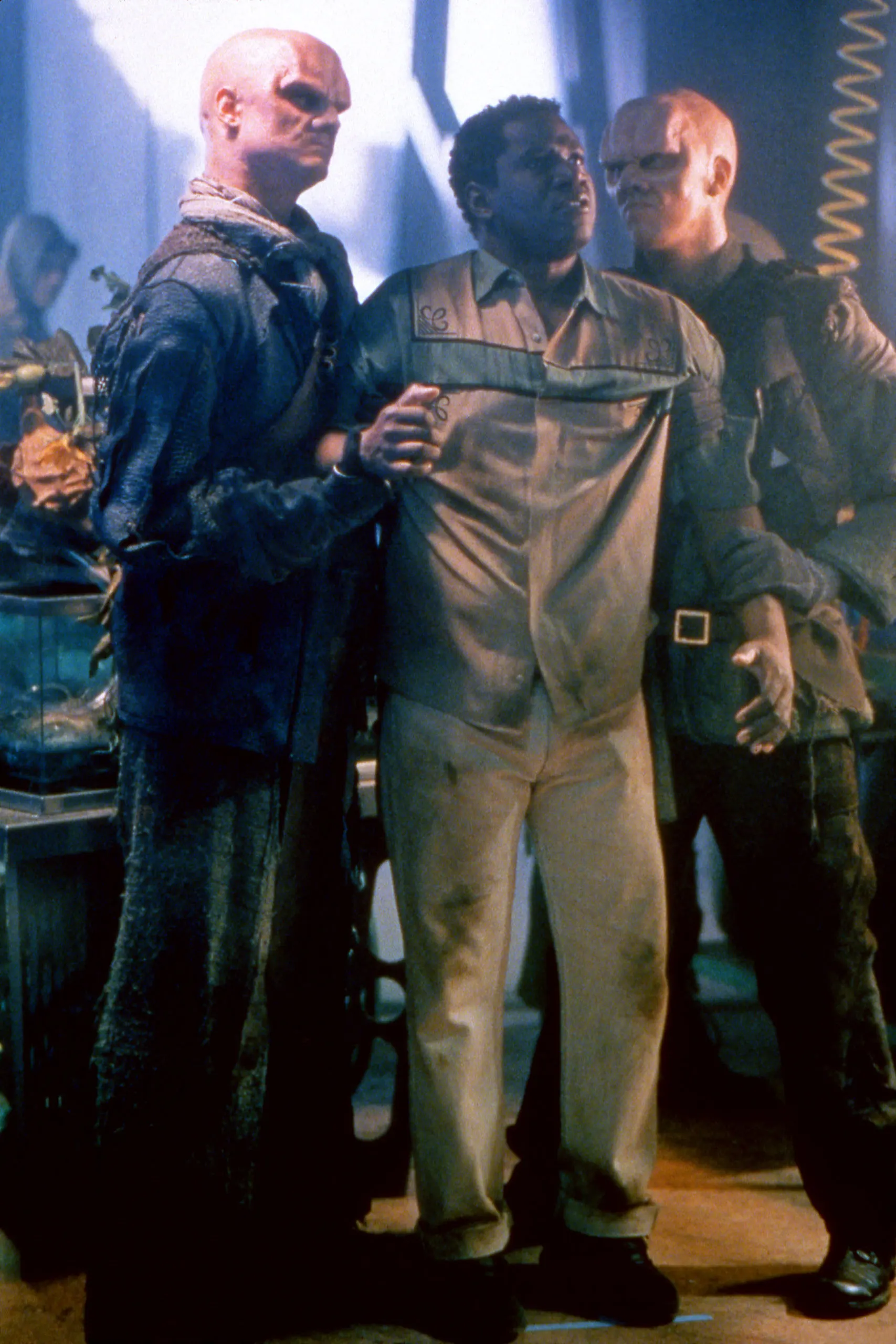 Rembrandt Brown detained by two Kromagg soldiers in the Sliders episode Slidecage